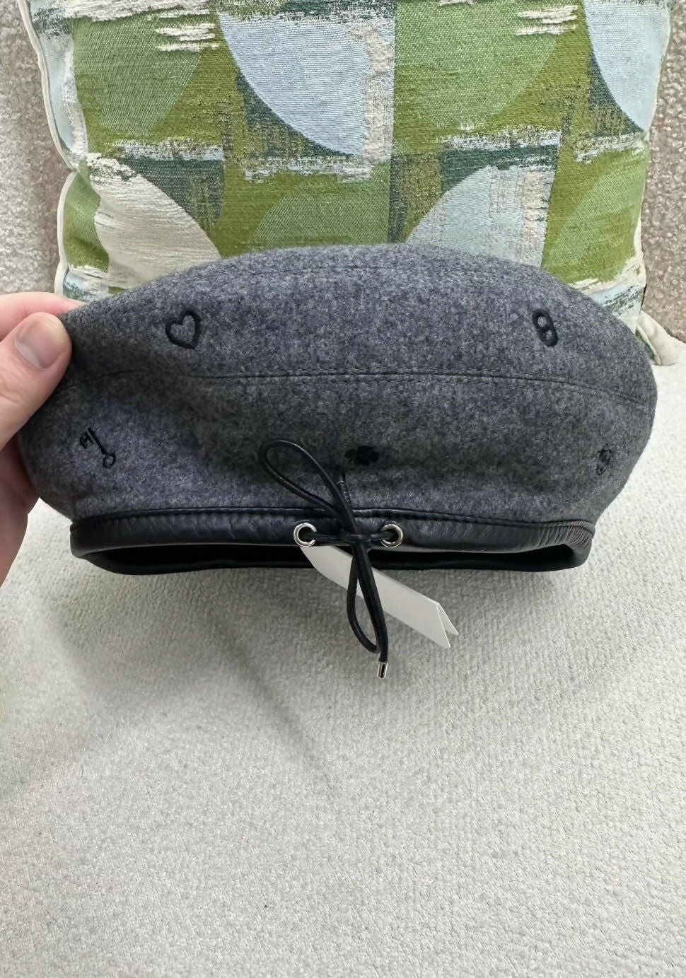 Hermès Cashmere Leather Beret Gray 57