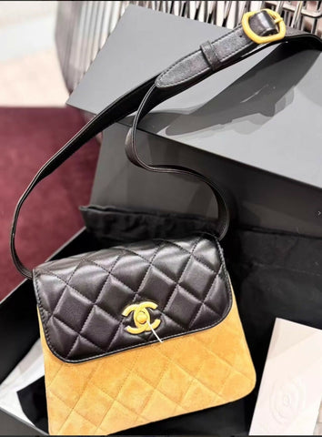 Chanel 25A leather & suede square flap bag