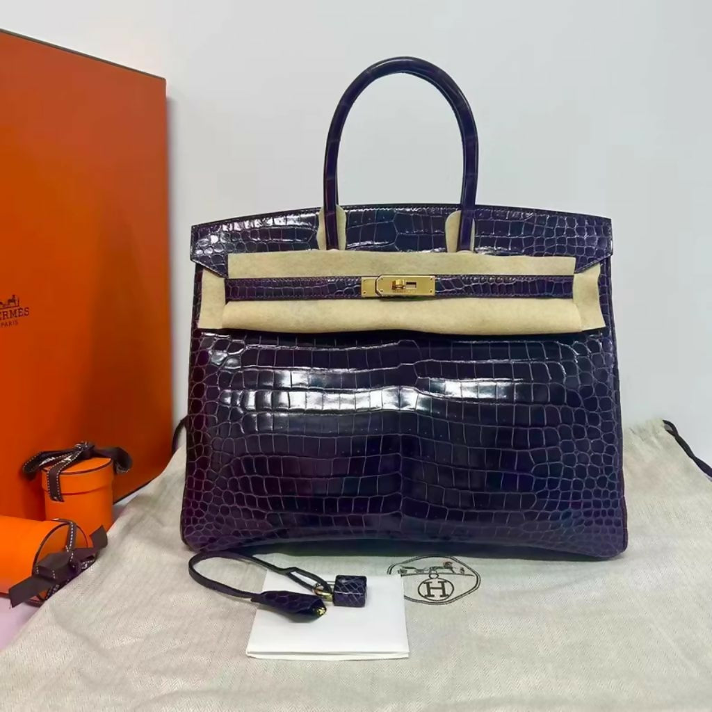 Hermès Birkin 35 Cassis Shiny Crocodile Leather Gold Hardware