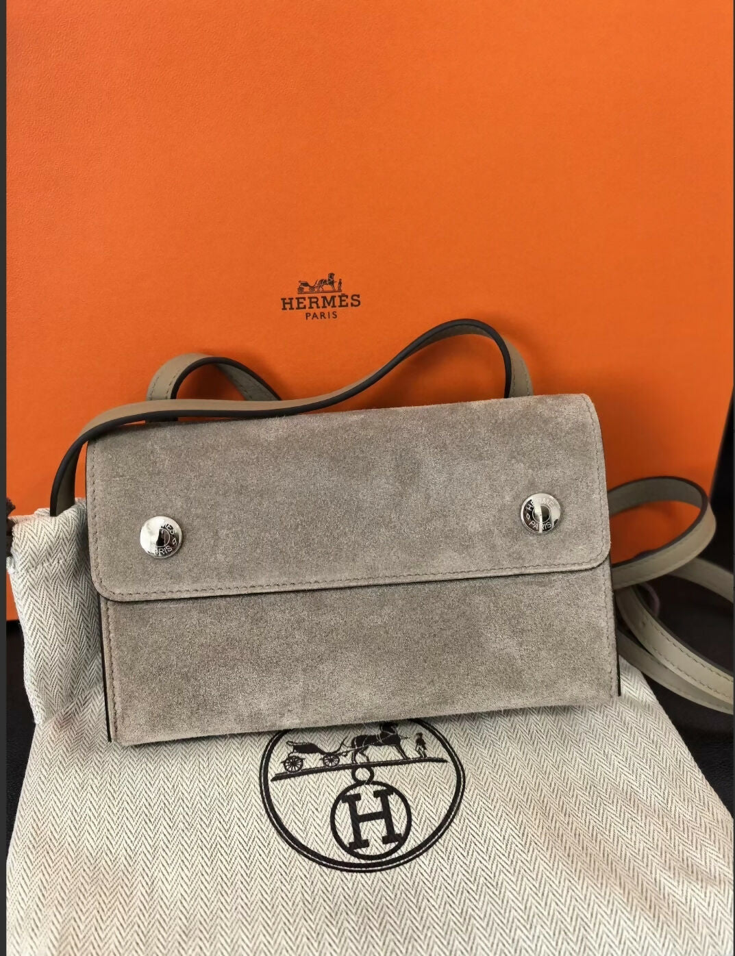 Hermes Snap wallet in gray Doblis leather small bag
