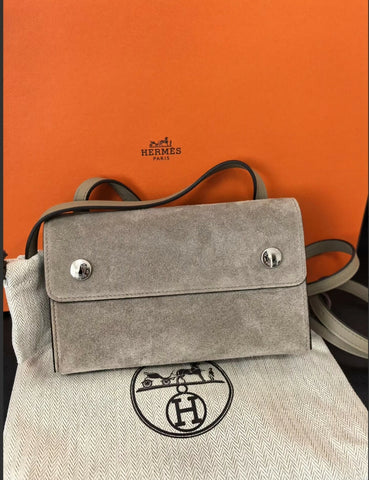 Hermes Snap wallet in gray Doblis leather small bag