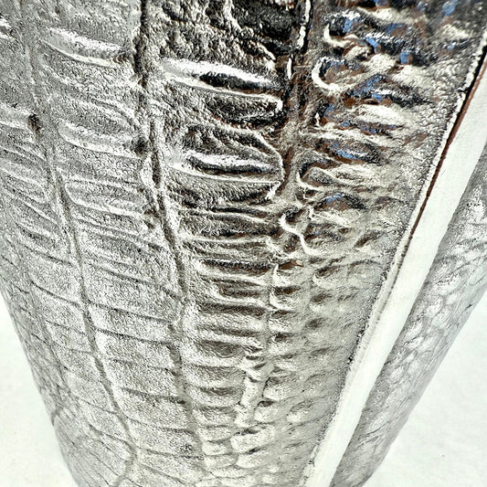 "Alligator Skin Ice Bucket with Handles"