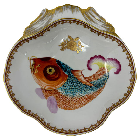 Shell Shape Platter, Dallas Museum of Art Reves Collection
