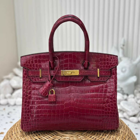 Hermès Birkin 25 Red shiny Crocodile leather Gold Hardware